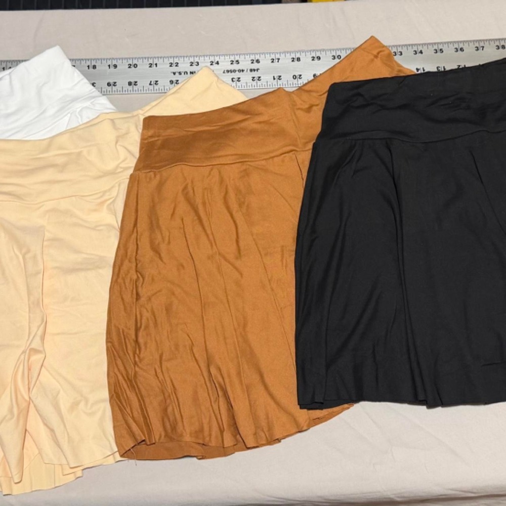 4 Pack Temu Tennis Skirts XL White Cream Brown Black Mini Skort with Pocket